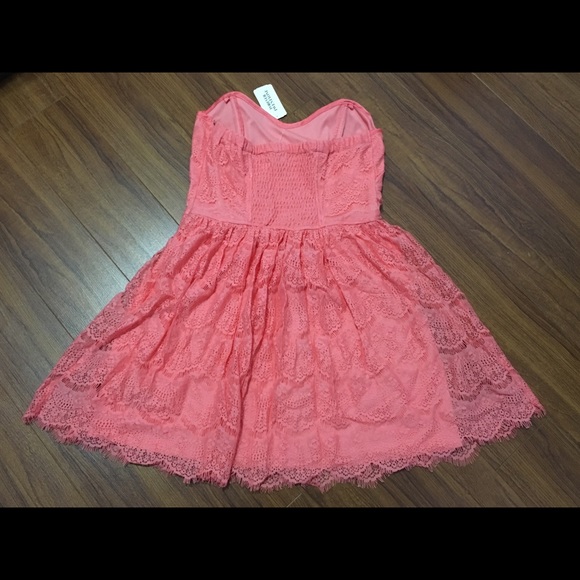 pink strapless lacey sundress - Picture 3 of 4